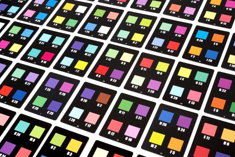 Hues and Cues (edycja międzynarodowa)