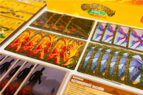 Spirit Island: Pióra i płomienie