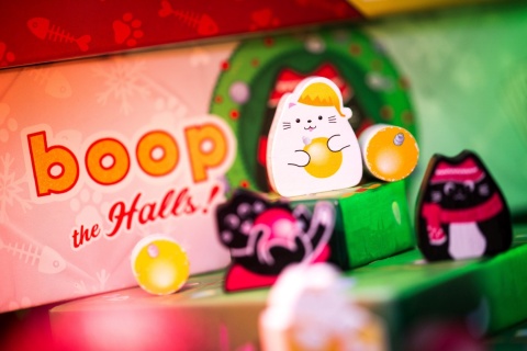 boop. Świąteczne przepychanki