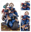 WARHAMMER 40.000: Space Marines - Captain on Bike