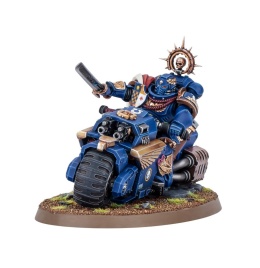 WARHAMMER 40.000: Space Marines - Captain on Bike
