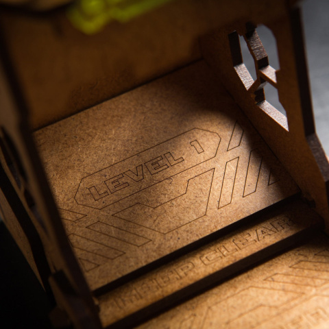 Q-WORKSHOP Wieża do kości TECH