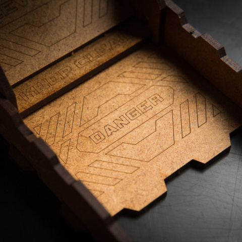 Q-WORKSHOP Wieża do kości TECH