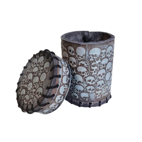 Q-Workshop Kubek na kości Dice Macabre