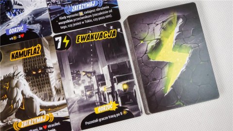 Potwory w Tokio: Mroczna edycja