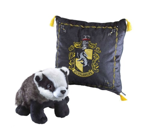 Harry Potter - House Mascot Cushion with Plush Figure Hufflepuff